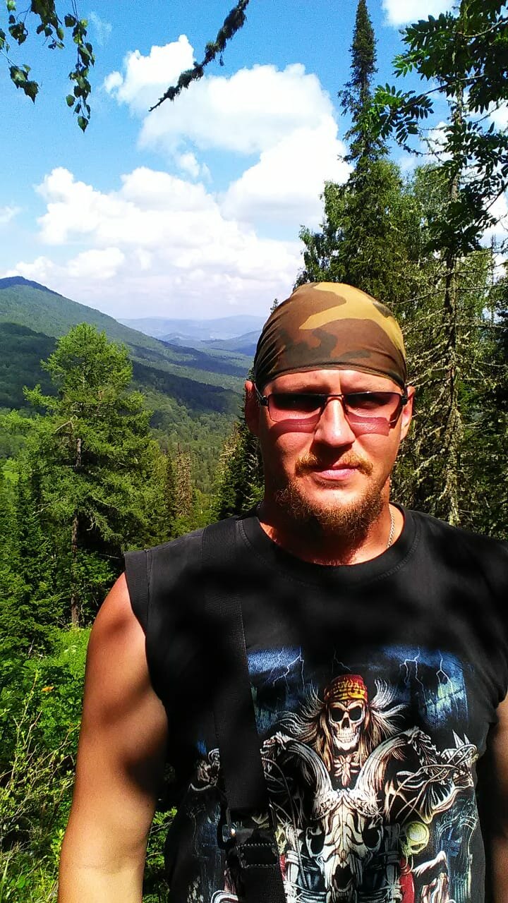 Виктор Андреев