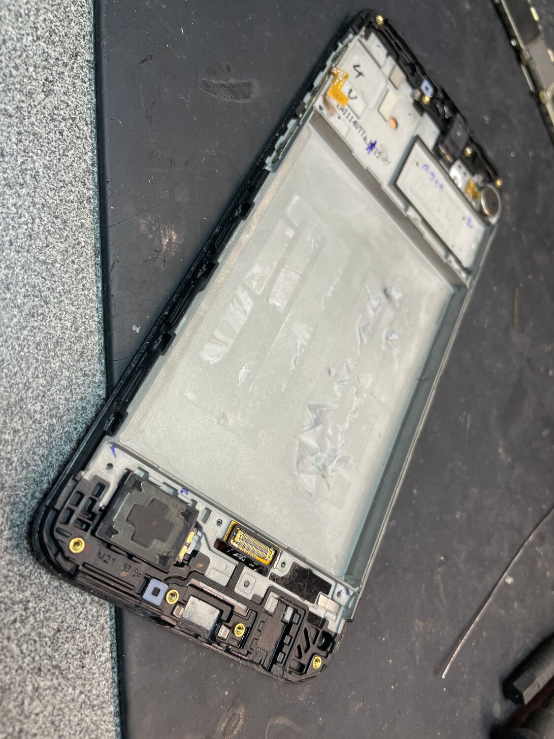 экран, samsung a505 модуль, смартфон, мобильный телефон, сгорел аккумулятор на айфоне