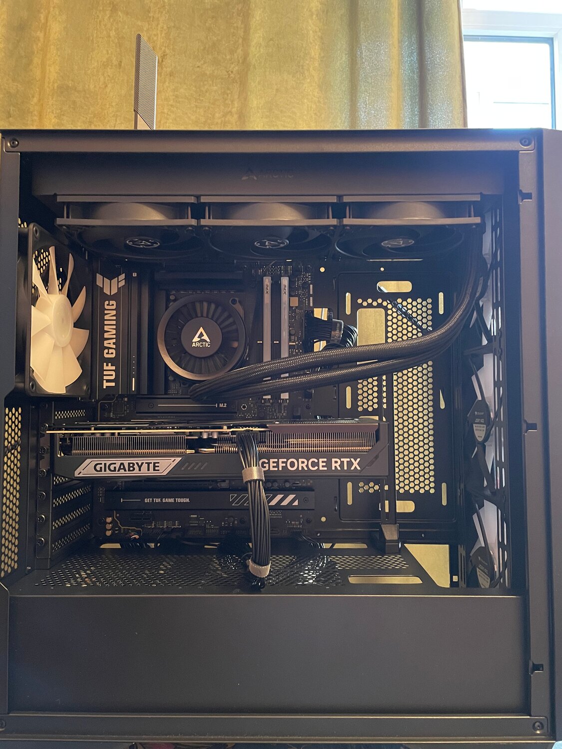 компьютерные комплектующие, компьютер, geforce rtx, корпуса для пк, комплектующие