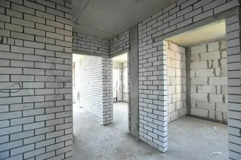 перегородки из силикатного кирпича, черновая отделка дома, внутренняя отделка дома из газобетона, перегородка из пеноблоков, перегородка из кирпича
