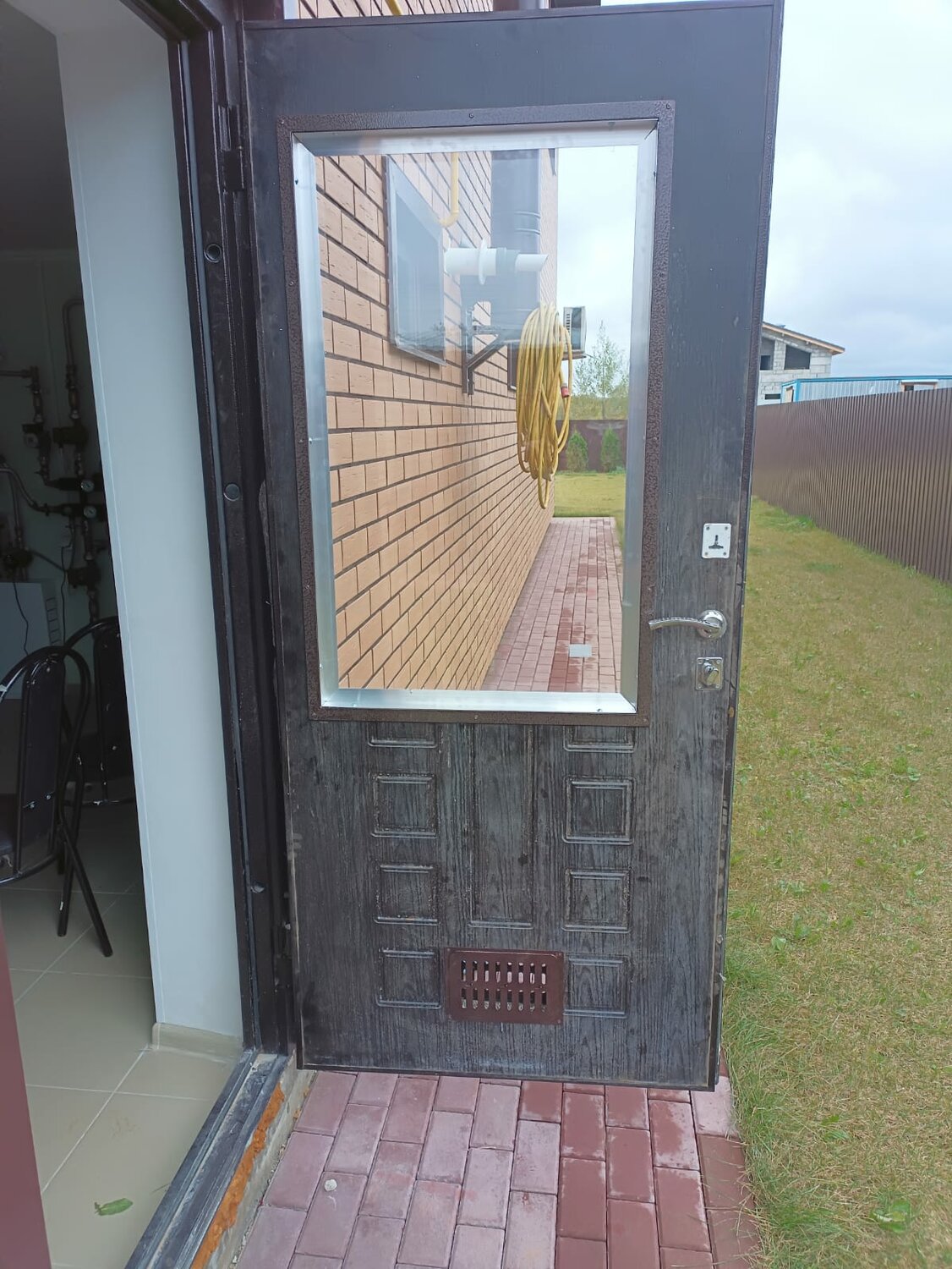 дверей, дверь, двери входная, двери входные металлические, металлическая дверь