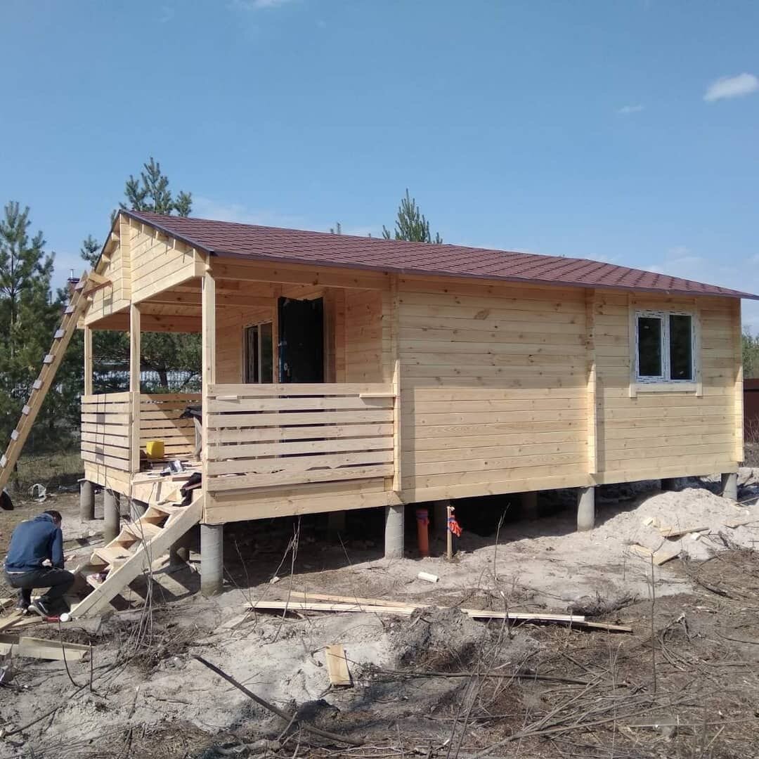 исмстрой садовый домик престиж, садовый домик на сваях, домик бытовка, строительство дачных домов, бытовка с хозблоком и верандой