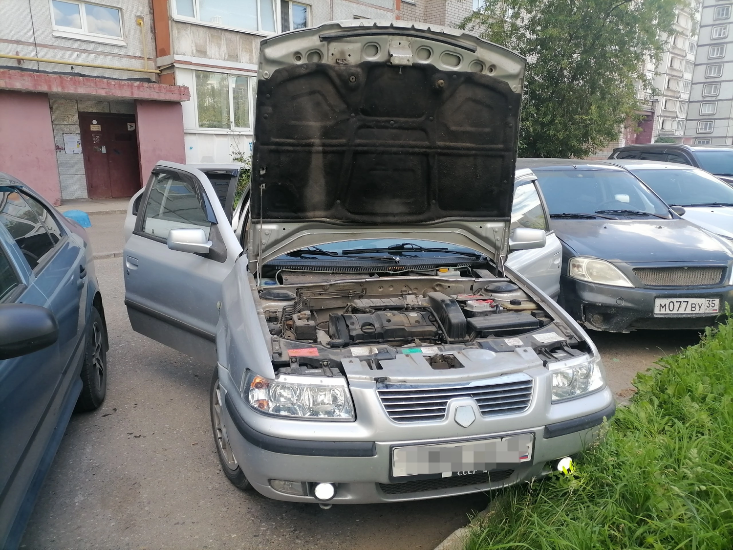 skoda octavia a 4, skoda octavia tour, шкода октавия а 4, skoda octavia 1, капот skoda octavia