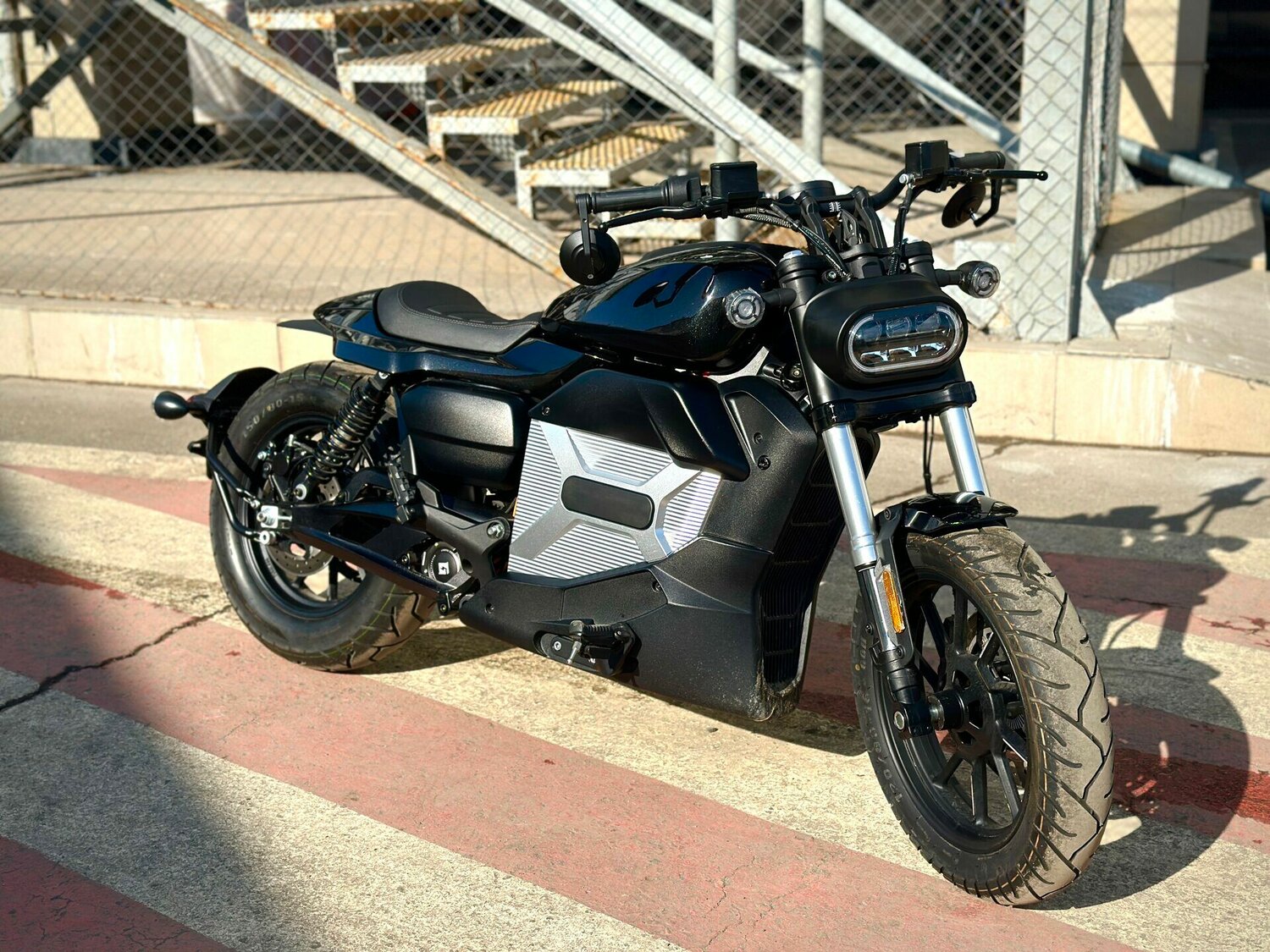 электрические мотоциклы, электромотоцикл чоппер, мотоцикл, мотоцикл harley davidson, электромотоцикл