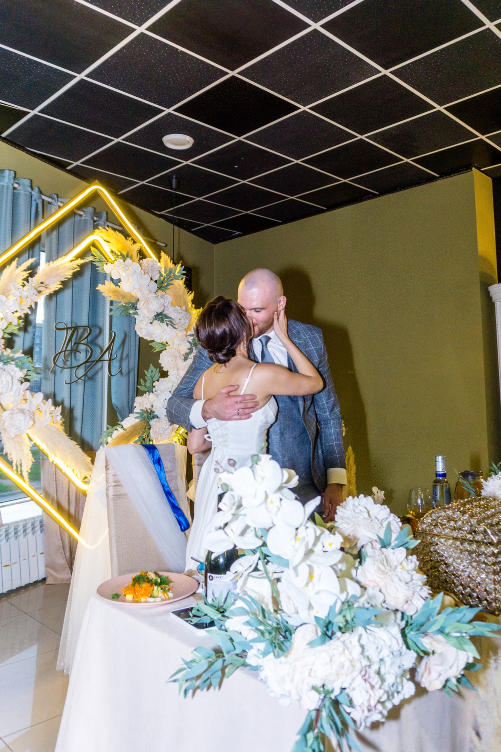 свадьба, фотосессия свадебная, свадебный ведущий, организация свадеб, пара свадебная