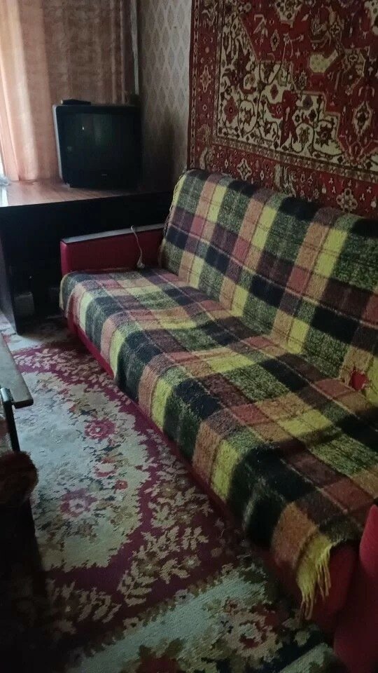 диван, бу мебель, старые диваны, мебель для гостиной, мебель для дома