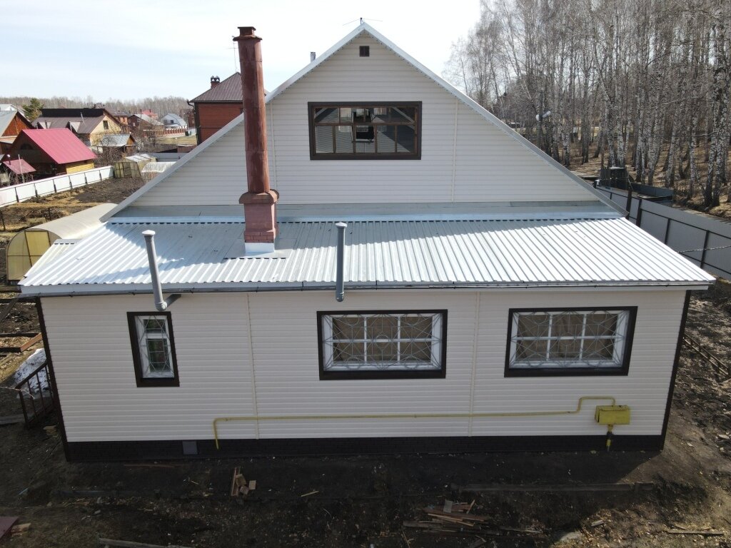 дома обшитые сайдингом, дома сайдинг, сайдинг, сайдинг дом, дымоход сэндвич 110 в стену