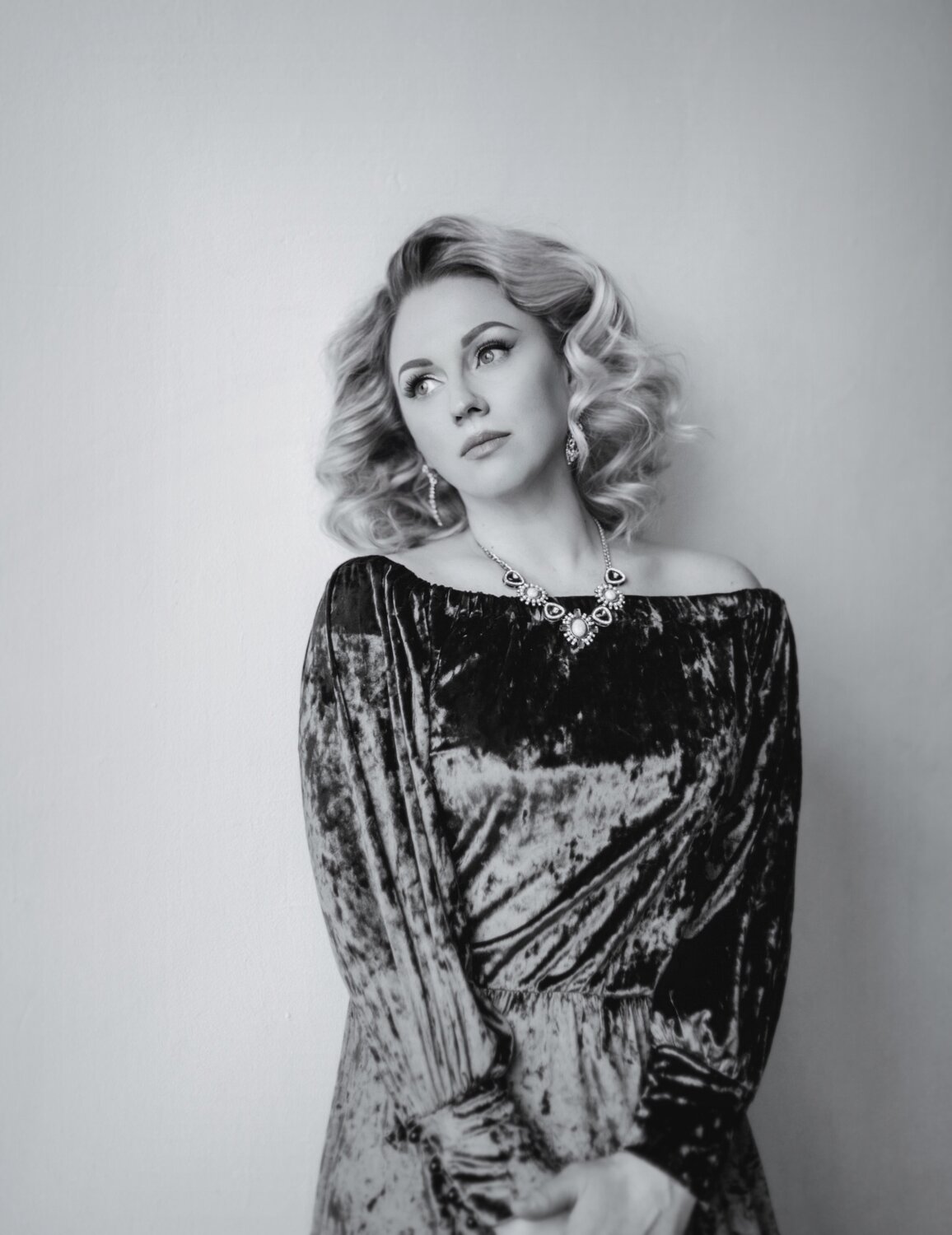 ведущая на свадьбу, девушка, алёна бородина, макияж, ольга гурякова