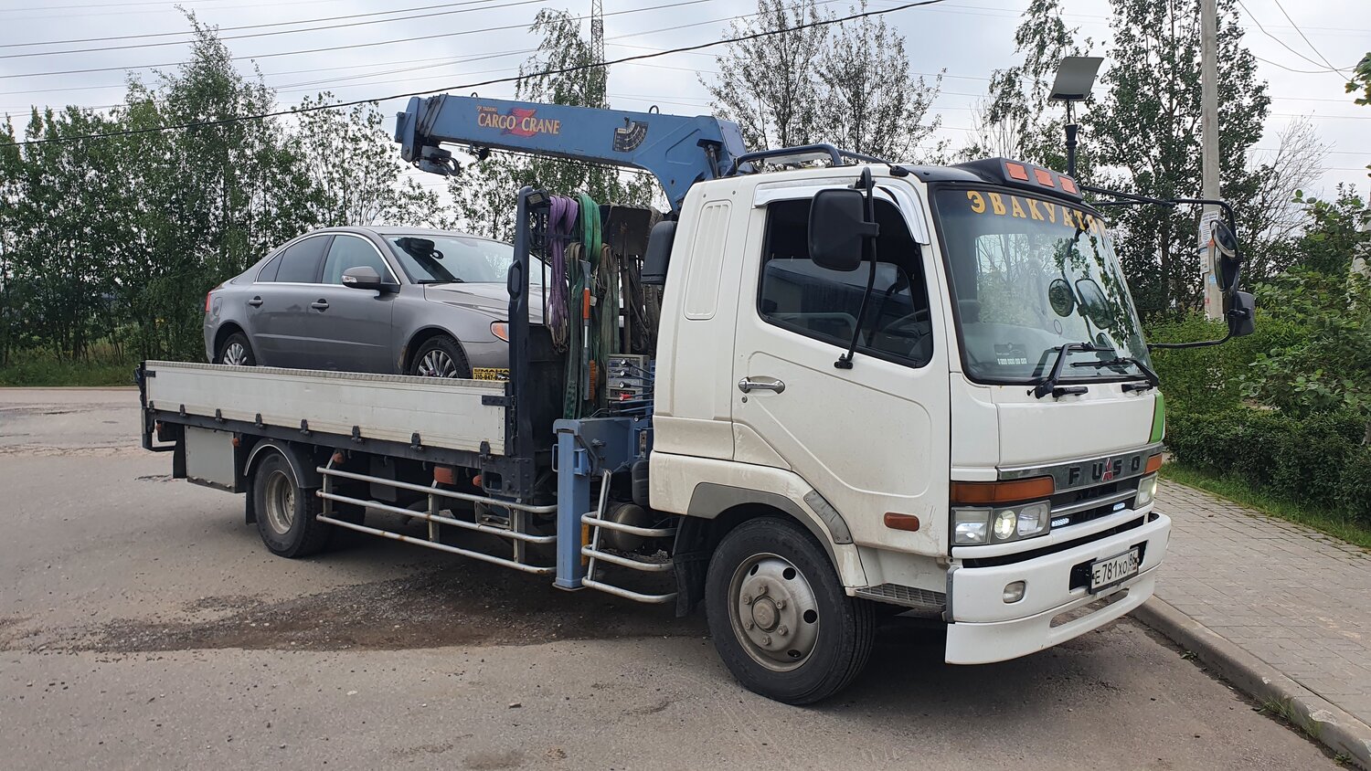 манипулятор 5 тонн, манипулятор хино, эвакуатор с манипулятором, манипулятор, грузовик хино