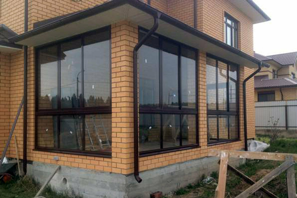 остекление веранды рехау, остекление веранд, алютех 100 остекление террасы, застекленная веранда, остекление террас