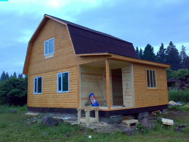 дача из бруса, каркасный дом 6х6 с мансардой и террасой, дачные дома из бруса, строительство дачных домов, дачный домик из бруса