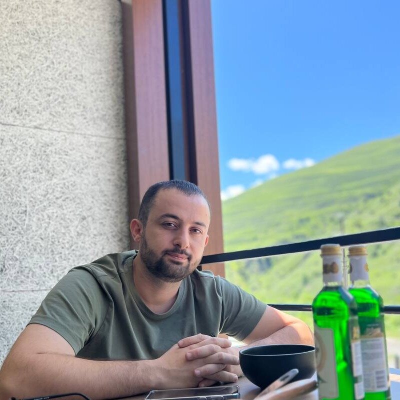 Азамат Хадонов