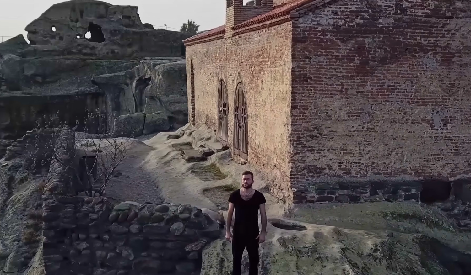 пещерный город уплисцихе грузия, пещерный город уплисцихе, пещерный город в грузии, уплисцихе грузия, уплисцихе древний город в грузии