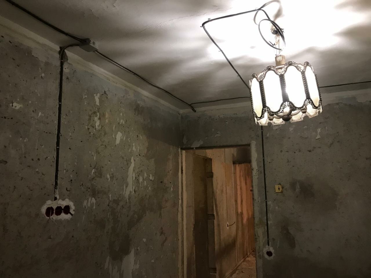 замена электропроводки в квартире, замена проводки в панельном доме, проводка в панельном доме, прокладка электропроводки в хрущевке, электропроводка в квартире