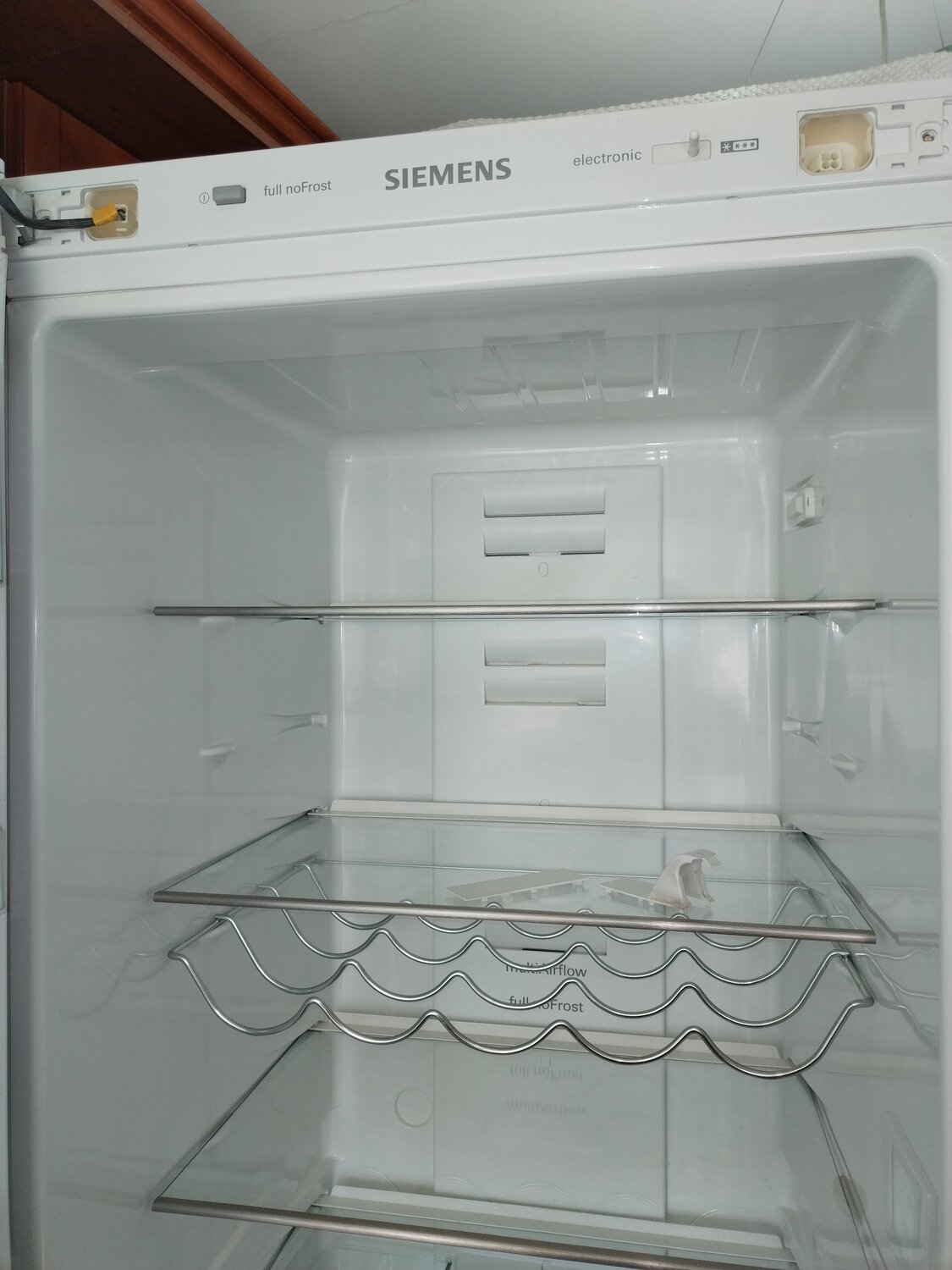 холодильник siemens, встраиваемые холодильники, холодильник бош, холодильник сименс, холодильник