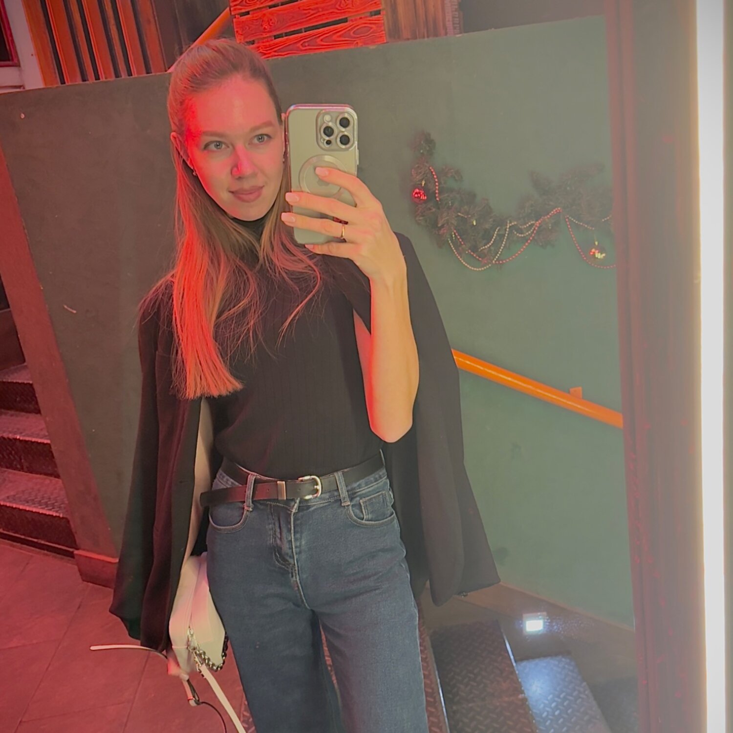 Анна Подхалюзина