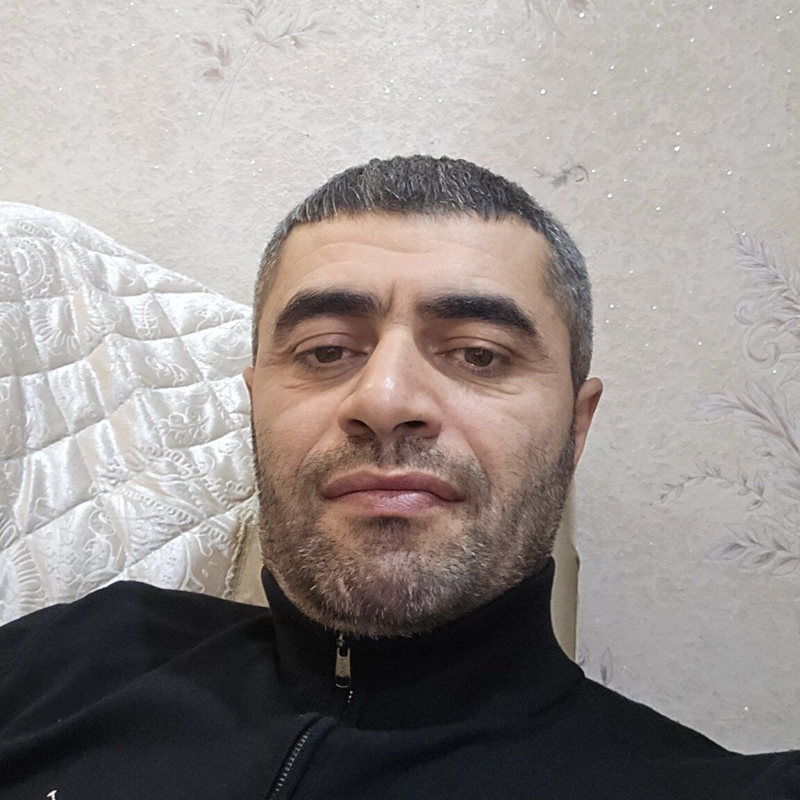 Агаси Адамян