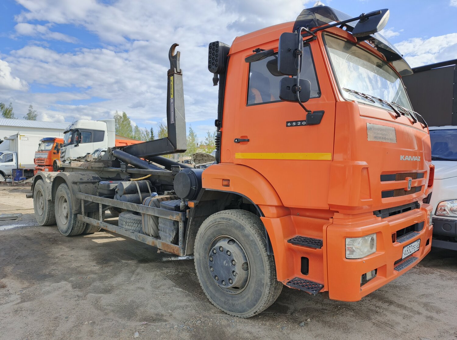 камаз 6520 мультилифт палфингер, мультилифт камаз, шасси камаз 65115, седельный тягач камаз, крюковой мультилифт камаз