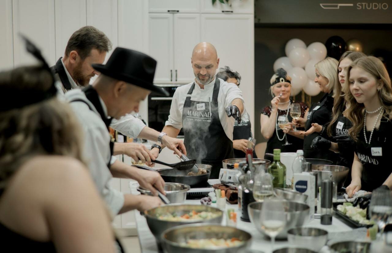 кулинарная студия, кулинарные мастер классы, дель густо кулинарная студия, мастер класс кулинарный, игра столов кулинарная студия