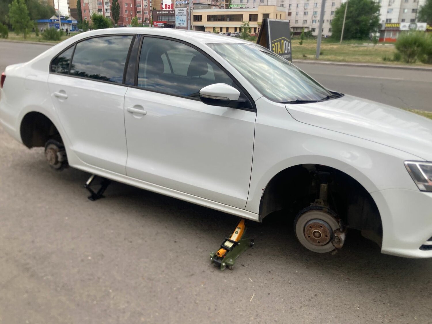 volkswagen jetta vi, фольксваген джетта развал, volkswagen jetta 2014, volkswagen polo liftback, volkswagen passat b 7