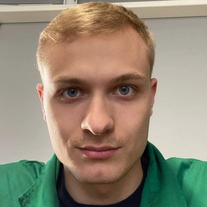 Никита Власов