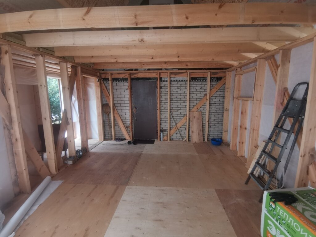 гараж 6 на 6 каркасный, деревянный каркас для гаража, каркасный гараж из дерева, пол в каркасном доме, каркасные гаражи