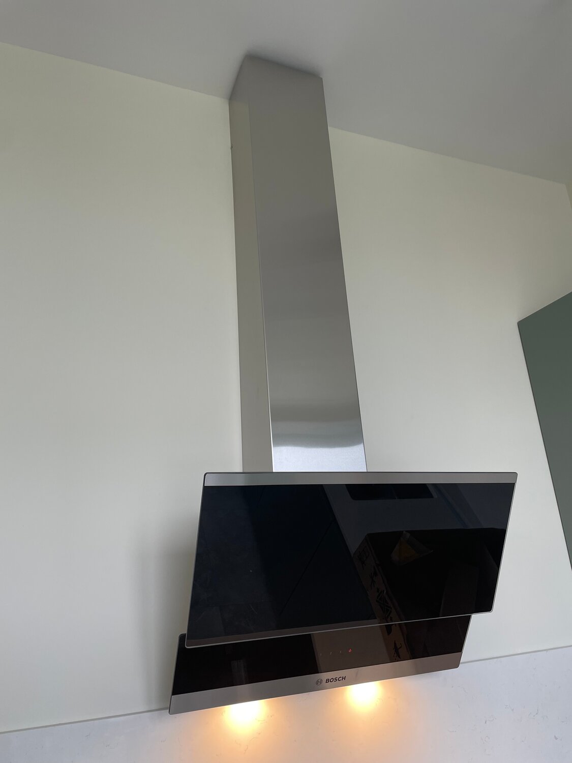 вытяжка для кухни, короба для вытяжки, вытяжка, наклонная вытяжка, каминная вытяжка