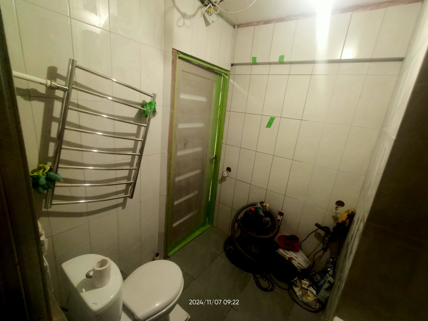 совмещенный санузел в хрущевке, санузел в панельном доме, дизайн ванной комнаты панелями пвх, санузел в хрущевке, ванная комната из панелей пвх