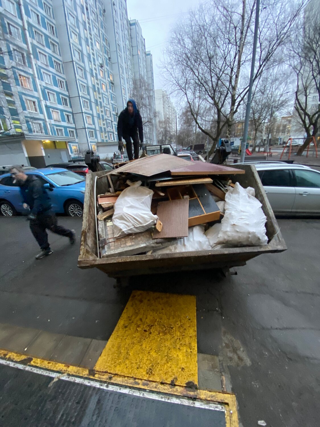 вывоз строительного мусора, мусор, вывоз мусора контейнер, строительный мусор, вывоз старой мебели