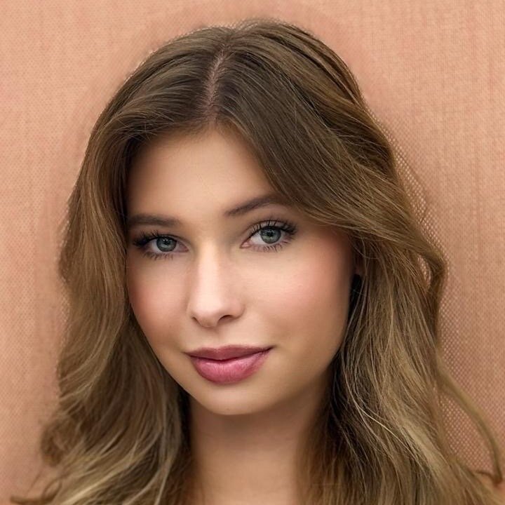 Элина Узинская