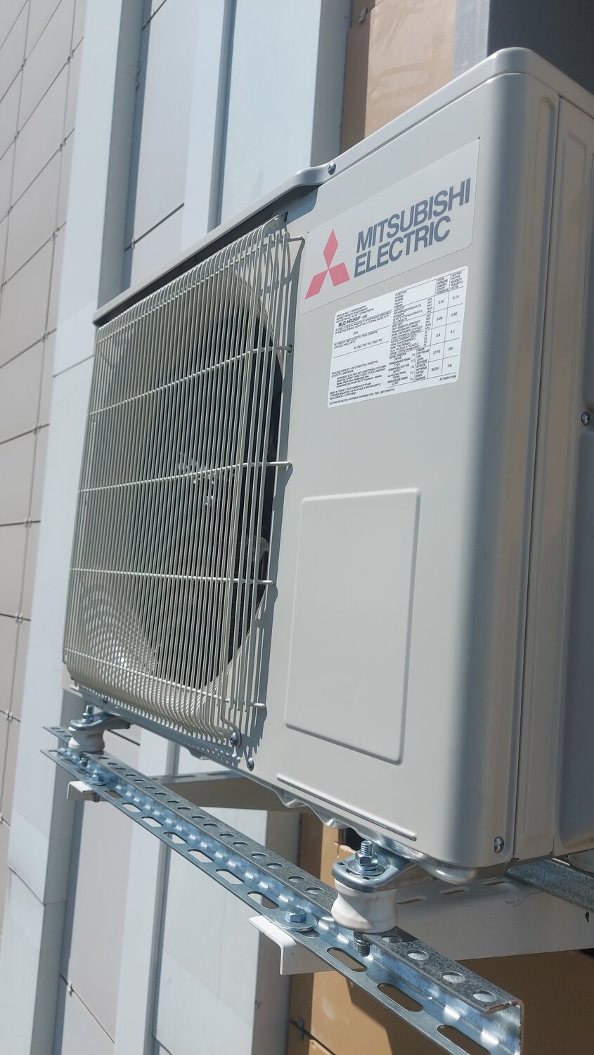кондиционер mitsubishi electric, кондиционер наружный блок, mitsubishi кондиционер, кондиционер mitsubishi внешний блок, кондиционер уличный