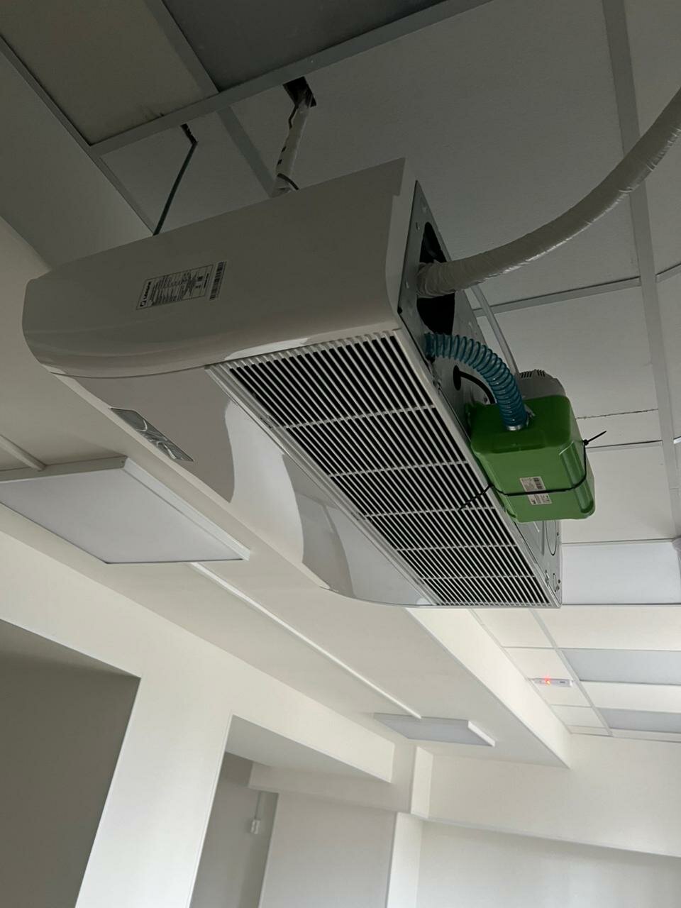 тепловая завеса тепломаш, тепловая завеса электрическая, тепловая завеса ballu, завеса тепловая, тепловая завеса сплит система