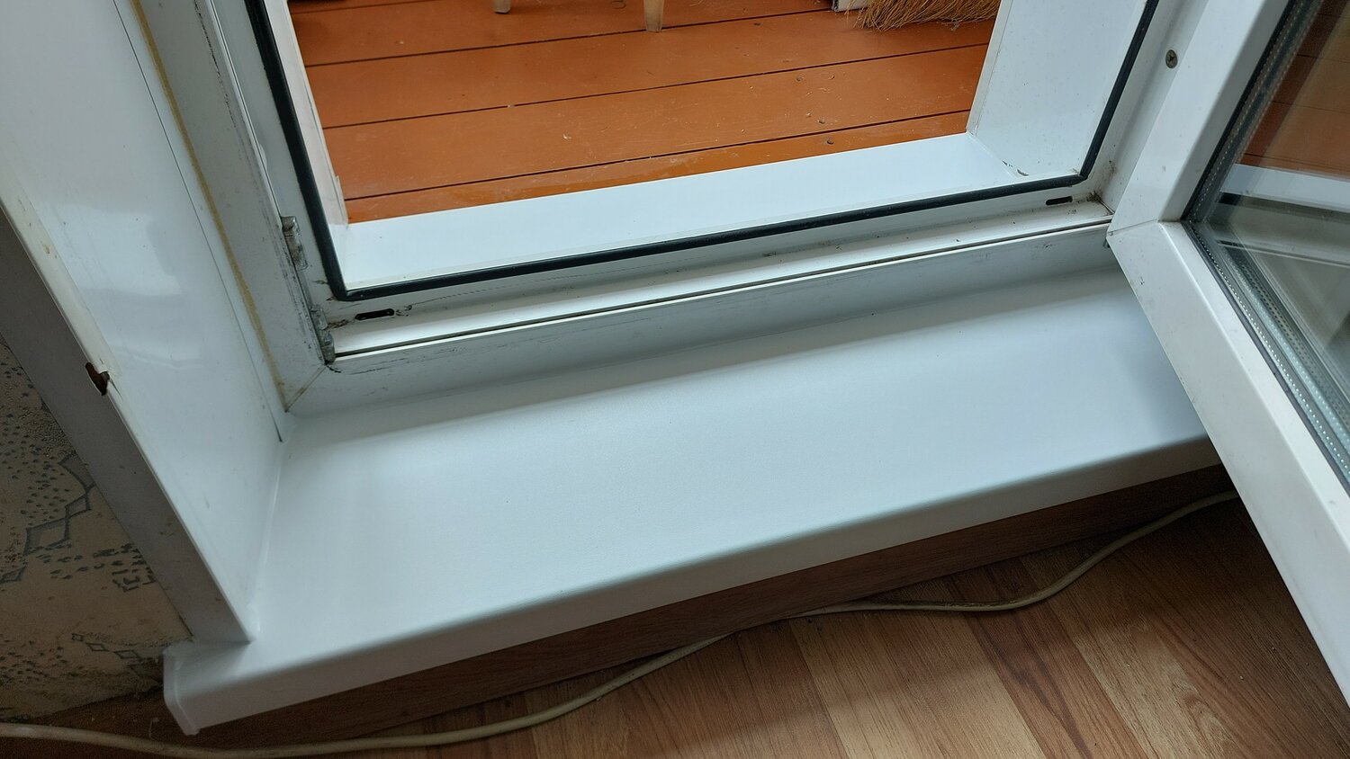 окно