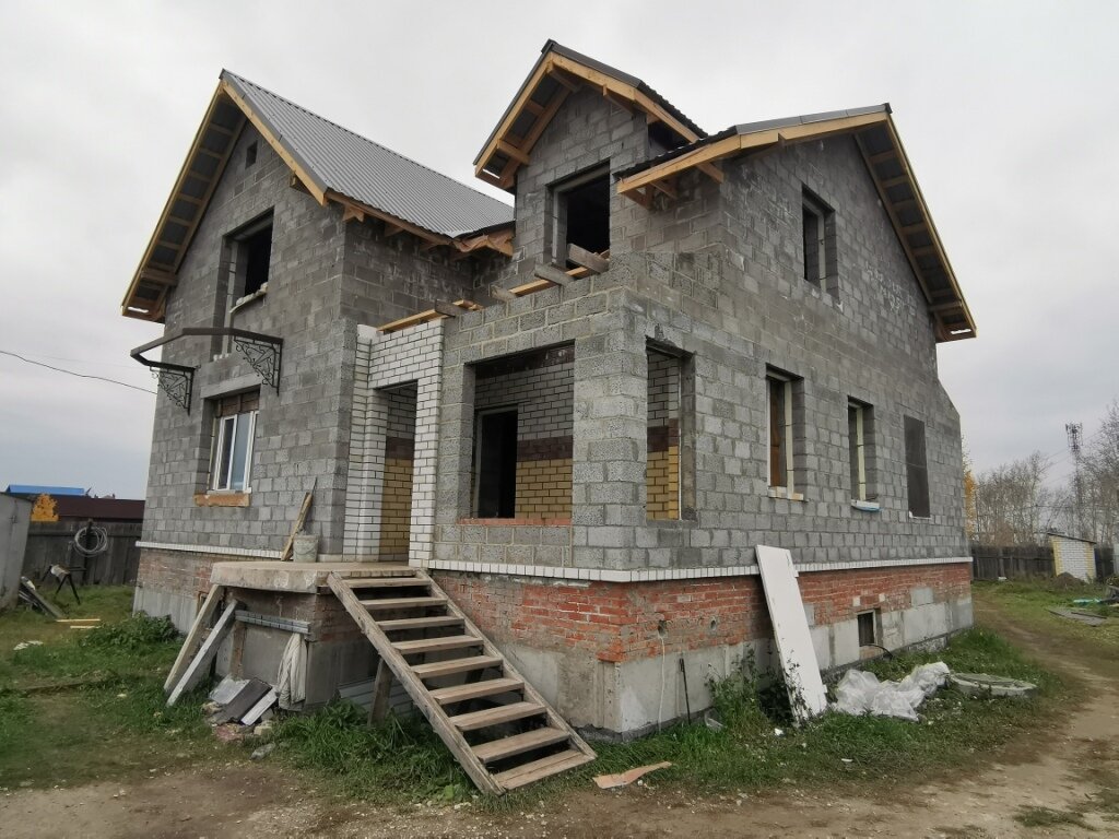 полутораэтажный дом из керамзитобетонных блоков, дом из арболитовых блоков, дом из керамзитных блоков, дома из арболитовых блоков, арболитовые блоки дом