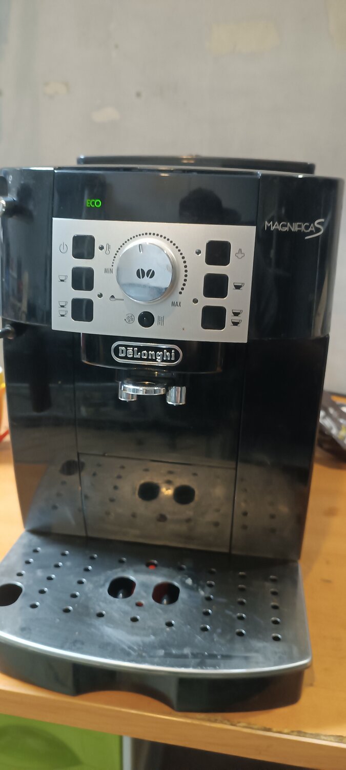 кофемашина delonghi ecam 22 110 b, кофемашина delonghi ecam, кофемашина автоматическая delonghi ecam, кофемашин delonghi, кофемашина delonghi magnifica