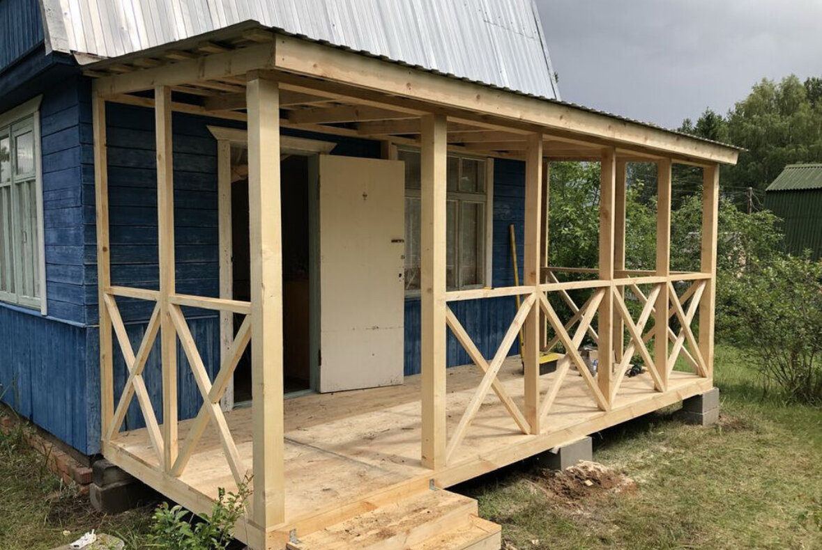 строительство веранды к дому, веранда к дачному домику, односкатная каркасная веранда, веранда к дачному дому, веранда пристроенная к дому