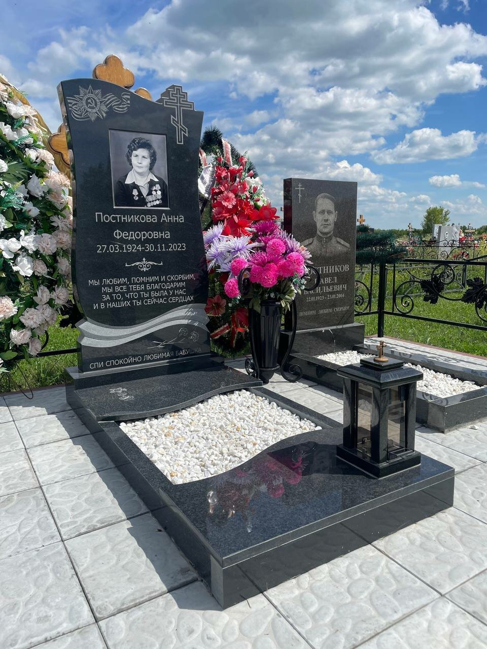 красивый памятник отцу на могилу, памятник из гранита, памятники на двоих на могилу из гранита, гранитные памятники, памятники и надгробия