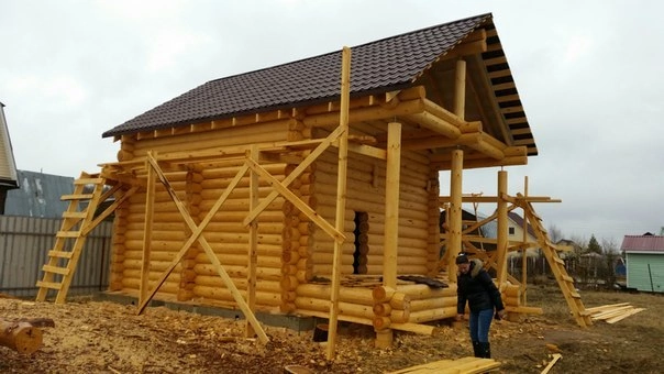 сруб дома из бревна, сруб дом, дома из оцилиндрованного бревна, сруб бани, сруб из бревна