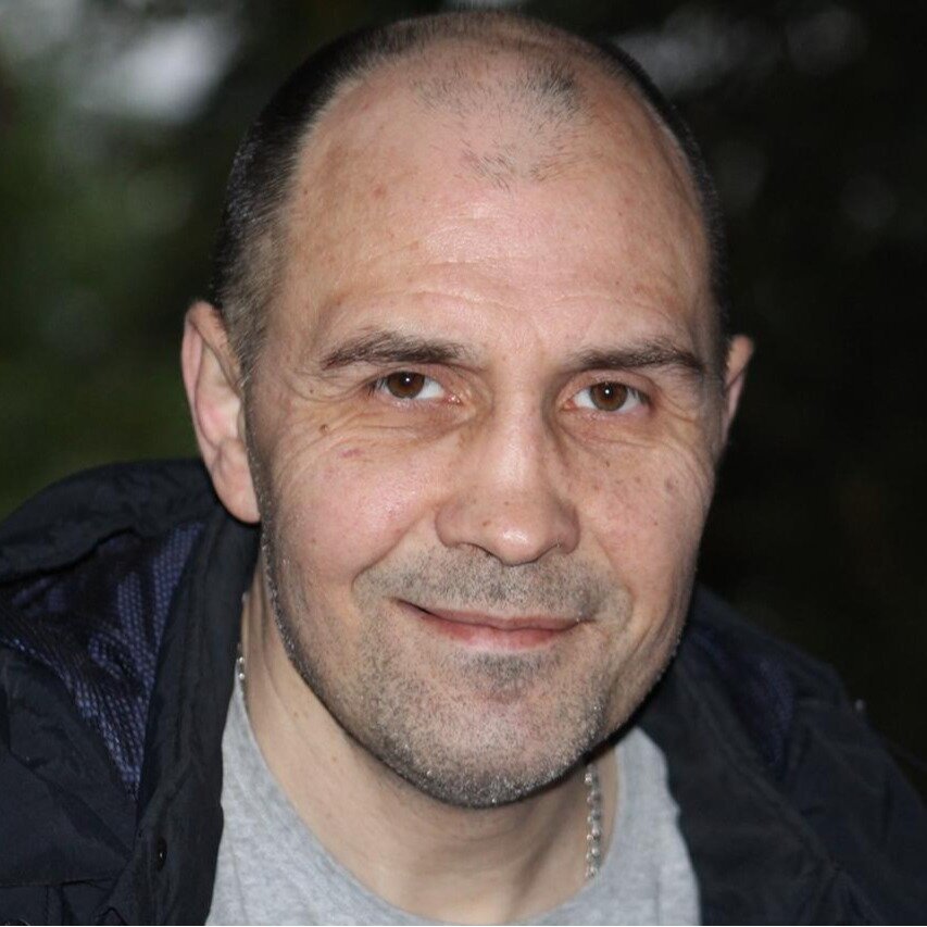 Александр Захаров