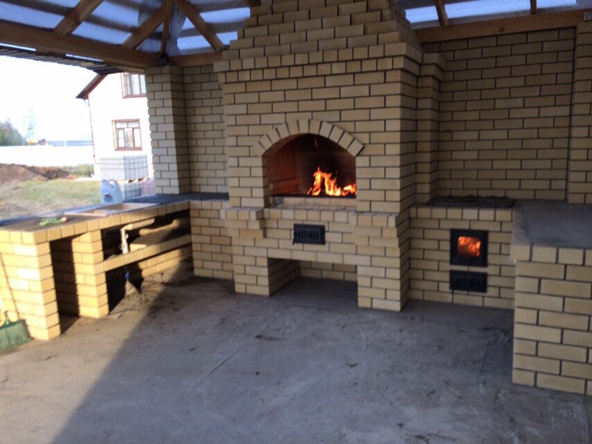 Кладка уличной печи