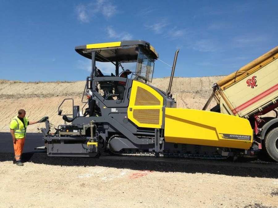 гусеничный асфальтоукладчик bomag bf 800c, динапак асфальтоукладчик 2020, асфальтоукладчик bomag bf-600c-2, асфальтоукладчик bomag t800, асфальтоукладчик bomag bf600c