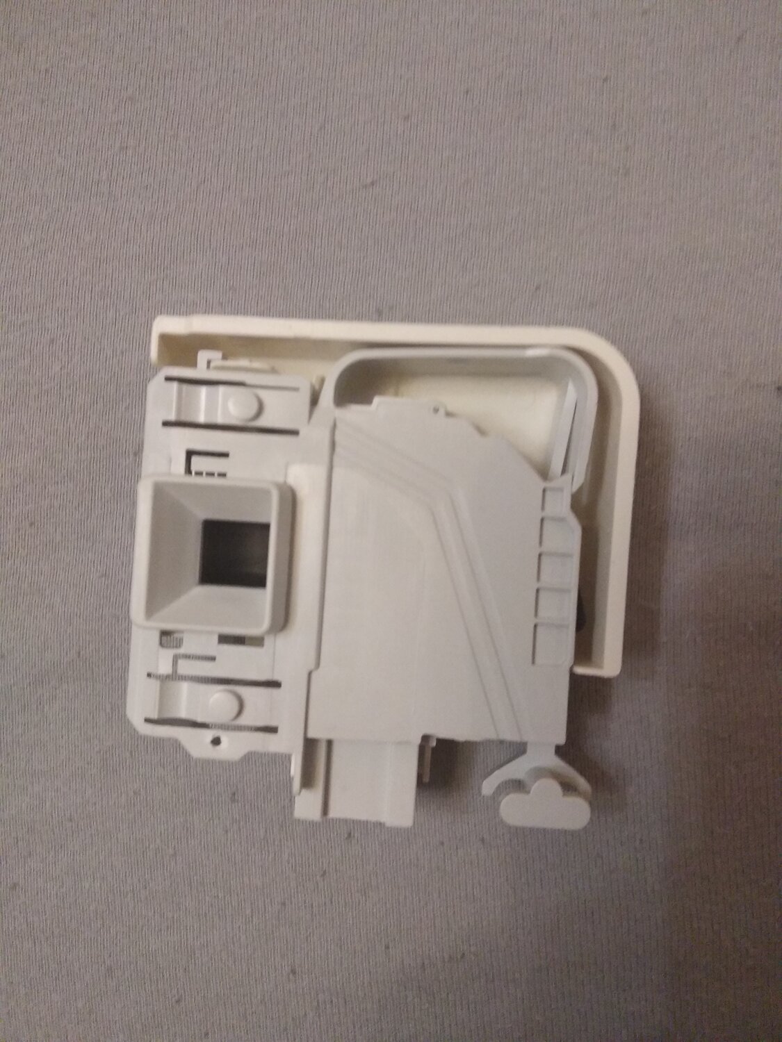 замок люка bosch 00616876, bosch logixx 8 замок люка, убл 613070, блокировка люка bosch siemens 621550, устройство блокировки люка