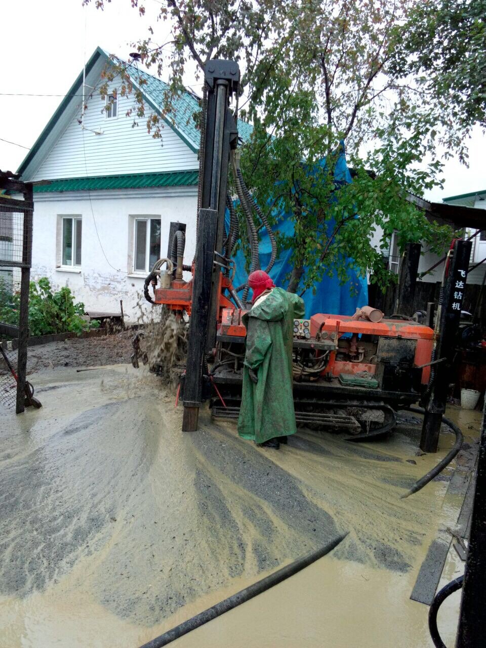 бурение, бурение скважин на воду во владимирской области, бурение скважин на воду в перми, бурение скважин на песок малогабаритной техникой, бурение скважин аквабур