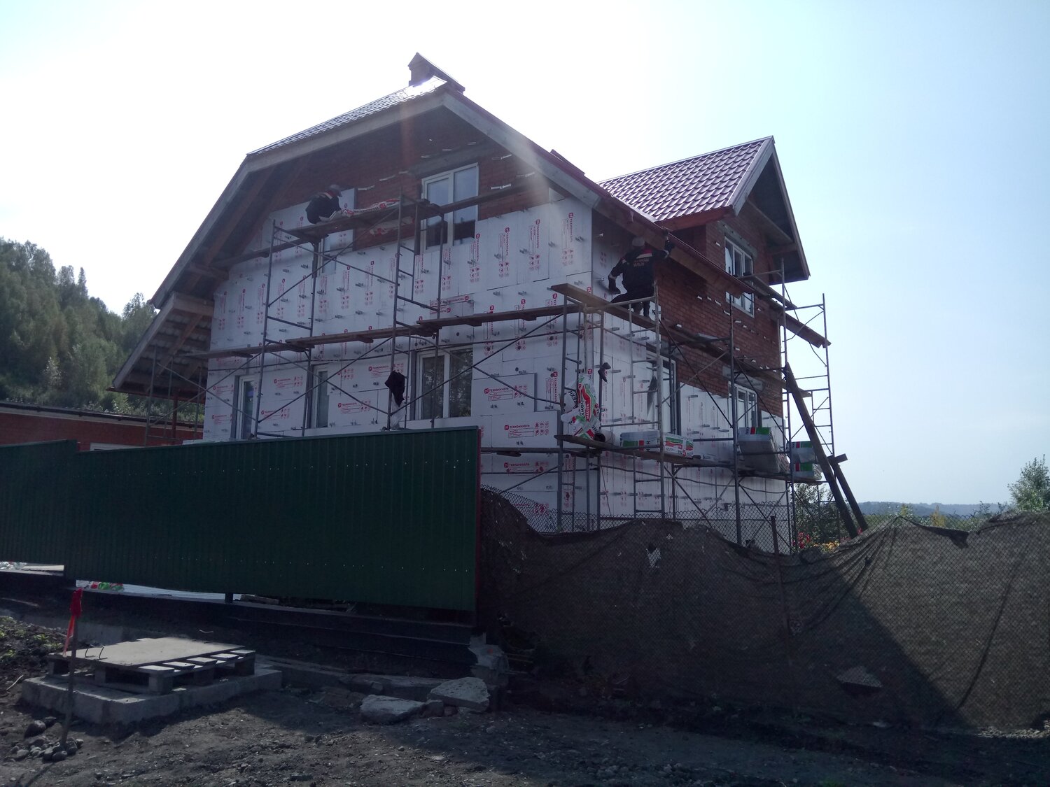 мокрый фасад, мокрый фасад казань, строительство загородного дома, мокрый фасад с верандой, фасад