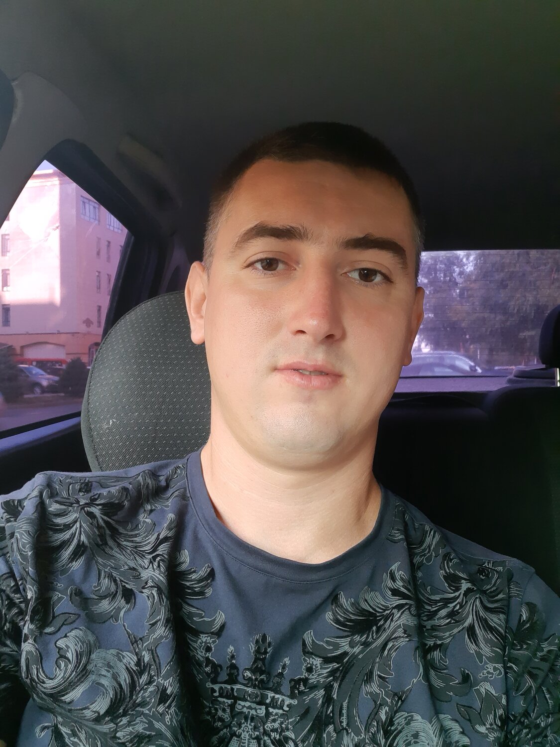 Леонид Александрович В.