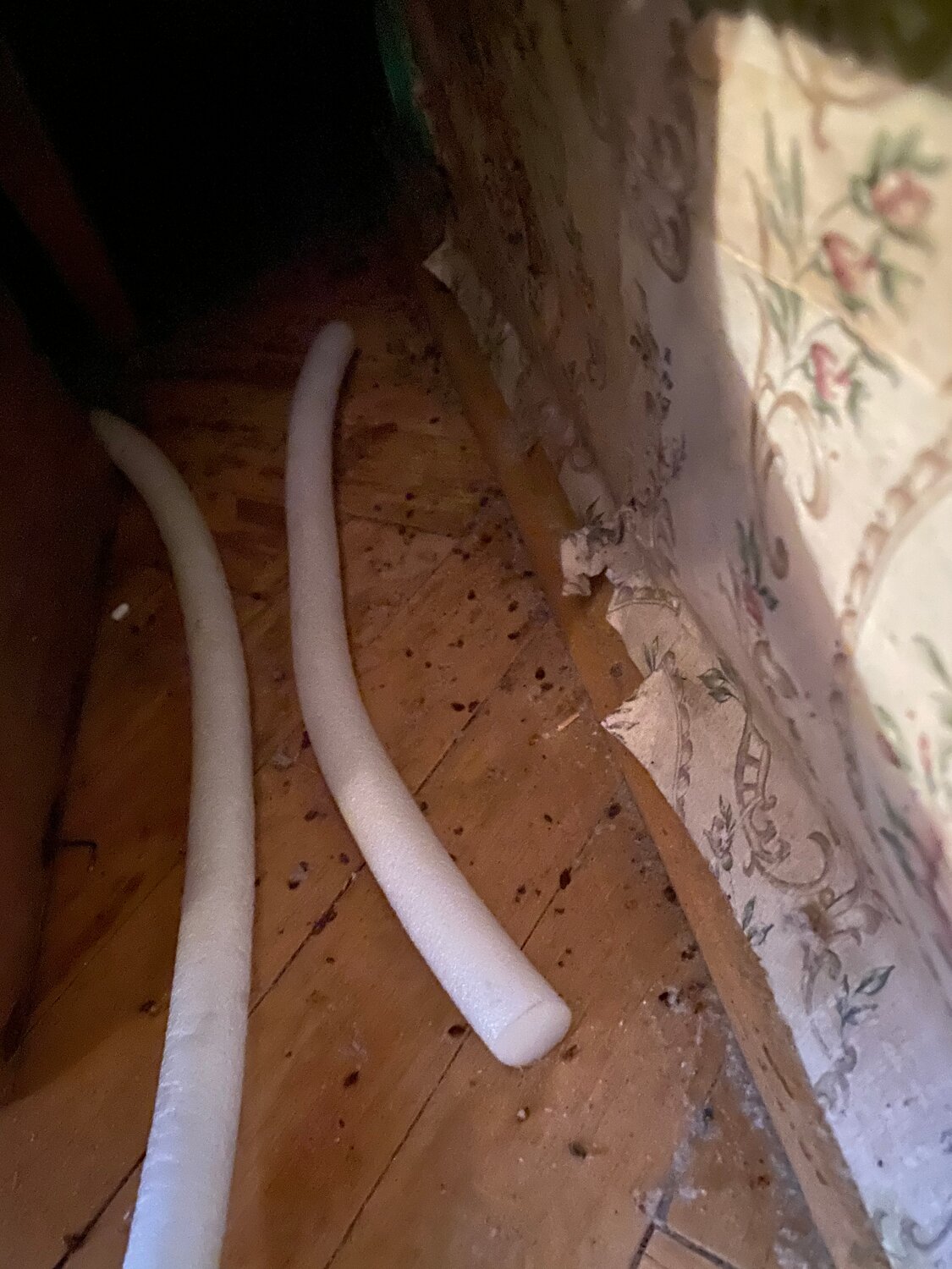 пластиковые трубы гнущиеся, труба пластиковая изогнутая, трубка вакуумная 8*4 мм ту 38105881-85, пластиковые трубы, трубка хвт