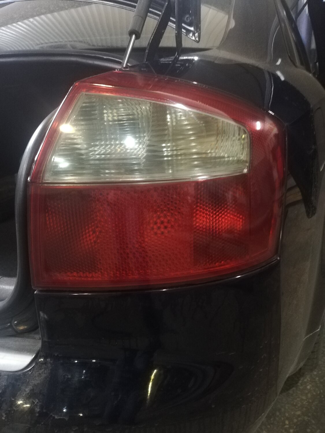 тонирование задних фонарей audi a4 b6, allroad avant hella black задние фонари, автомобиль, задние фонари, ауди а4 б6 задние фонари