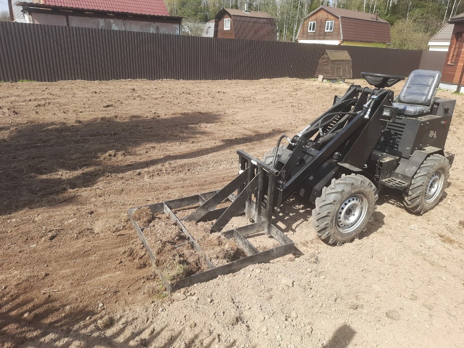 погрузчик переломка 4х4, самодельный мини погрузчик переломка 4 х 4, мини погрузчик переломка 4х4, мини погрузчик переломка, мини погрузчик переломка 4 х 4