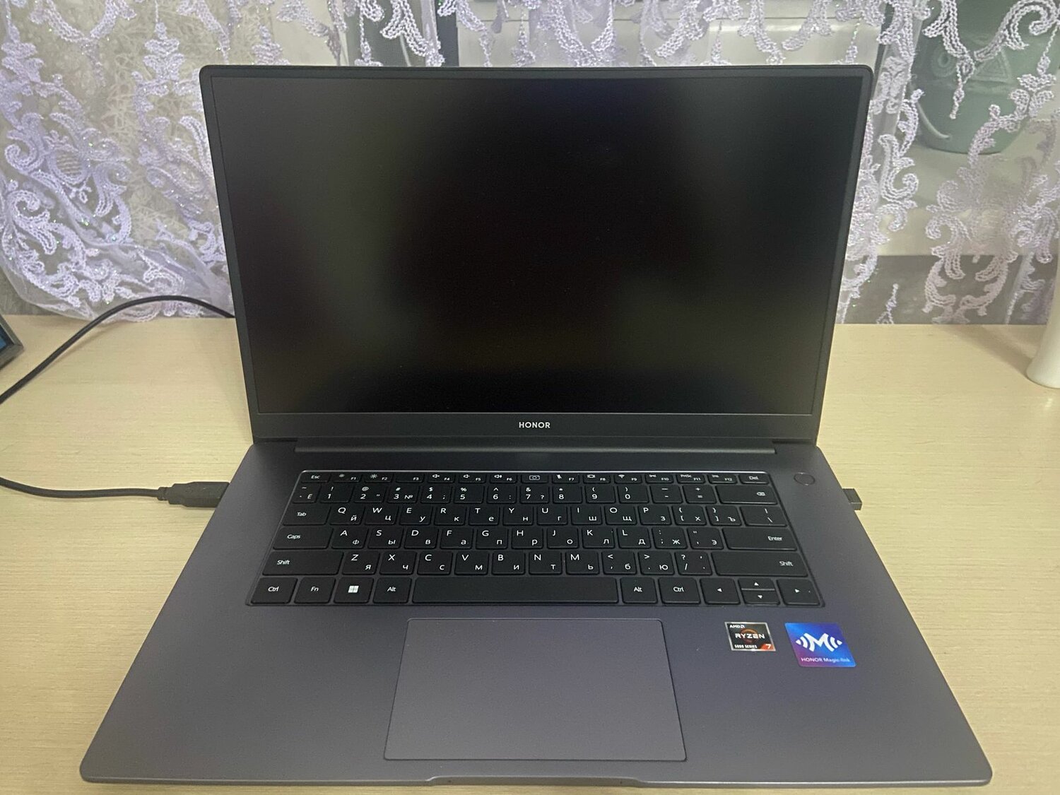 ноутбуке, ноутбук honor magicbook 15, ноутбук honor, ноутбук honor magicbook 14, компьютер