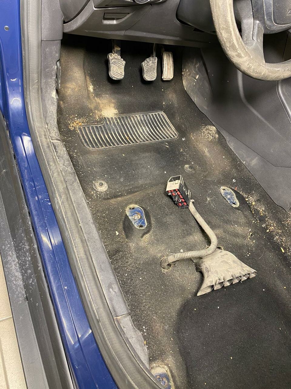 авто в, химчистка автомобиля, в автомобиле, химчистка салона автомобиля, чистка салона автомобиля
